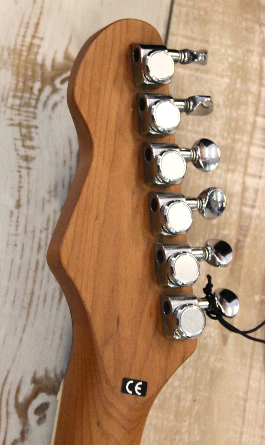 SUHR CLASSIC S LTD ROASTED FLAME MAPLE – SSH PICKUPS – NEU !! 3.690.- – Bild 7